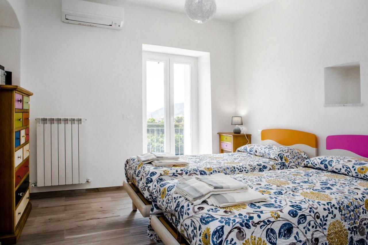 Ferienwohnung Ca' Melia Castiglione Chiavarese Exterior foto